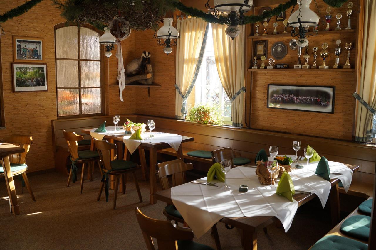 Wirtshaus & Pension "Zum Hammer" Neustadt  Екстериор снимка